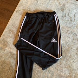 adidas tiro sweatpants